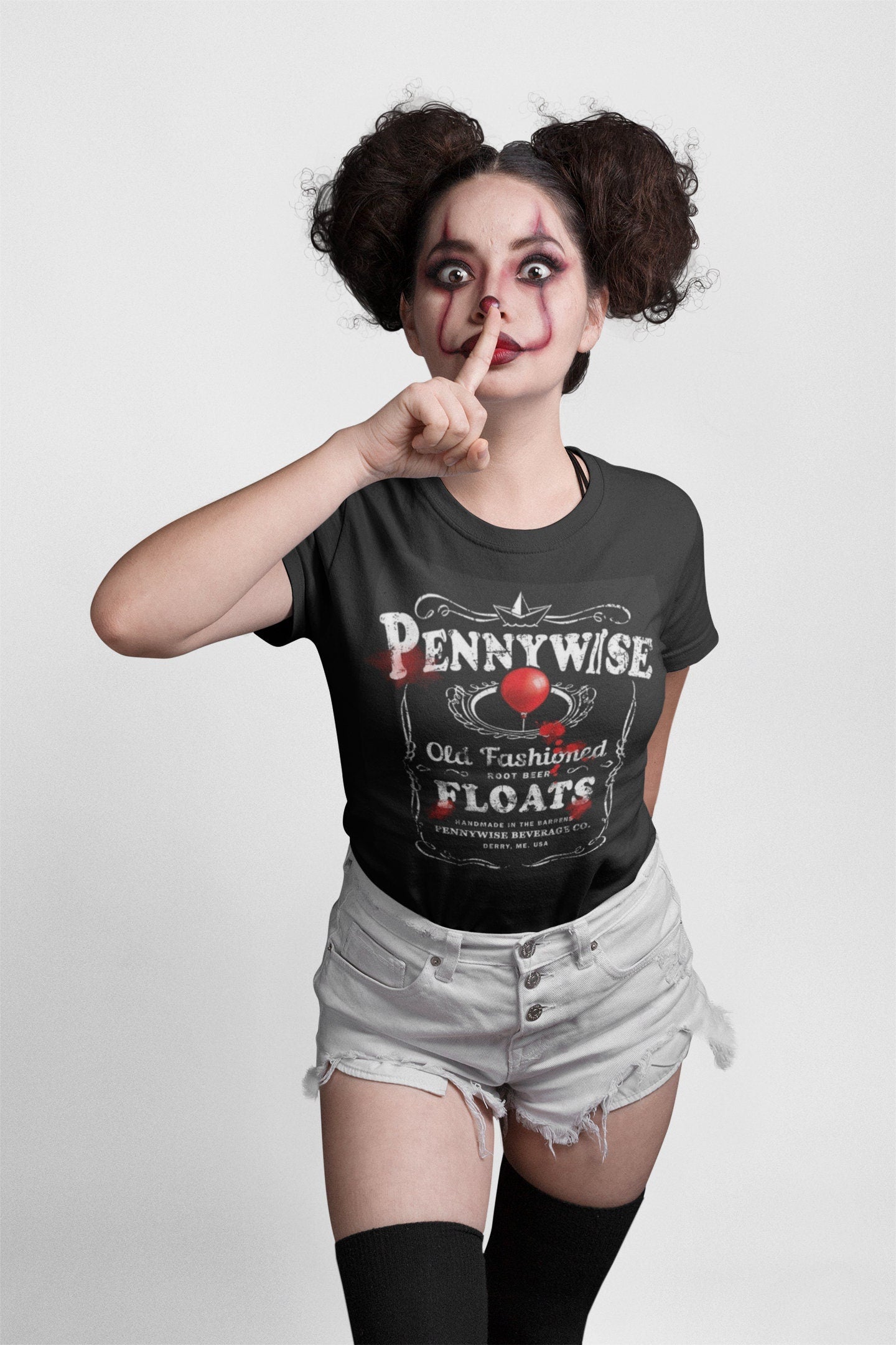Halloween Pennywise IT FLOATS vintage style Custom DTG Printed T Shirt